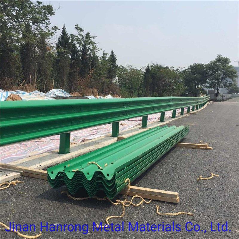 DIP Galvanized Steel Products Traffic Barrier Highway Guardrail for Vehicle Safety