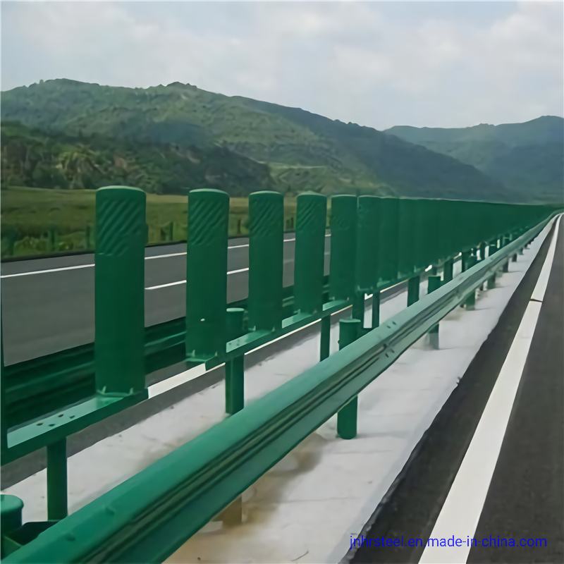 Highway Fence and Highway Guardrail Road Safety