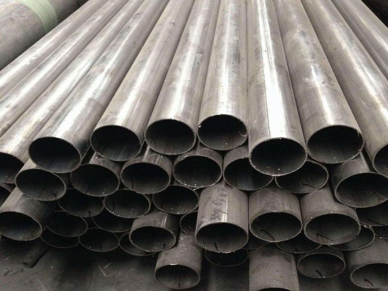 5.8m ASTM A53, BS1387, DIN2244 Black Welded Steel Pipe