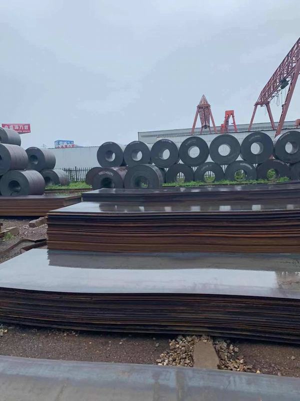 
                                 Usine de production de Chine laminée à chaud MMS tôle d'acier au carbone doux Pour le matériau de construction                            
