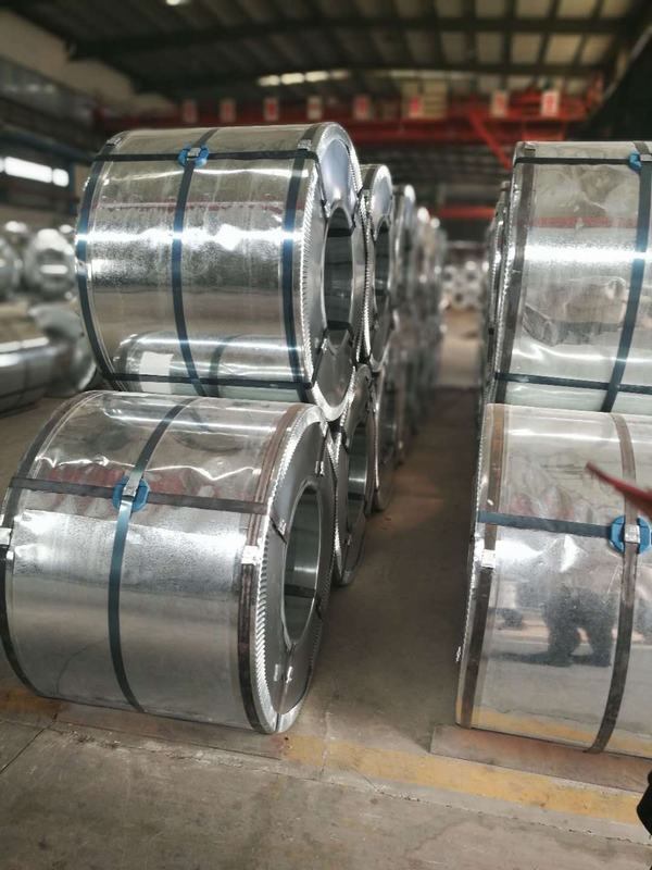 Chine 
                                 Trempés à chaud en acier recouvert de zinc à bas prix 2020 de la bobine                             fournisseur